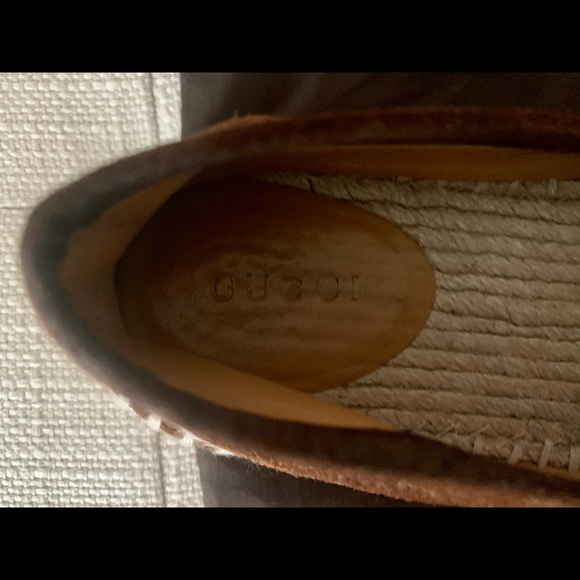 GUCCI ~AUTHENTIC ~ ESPADRILLES SUEDE DARK BROWN/TAN WITH G LOGO PRINT SIZE 36 - Picture 4 of 5